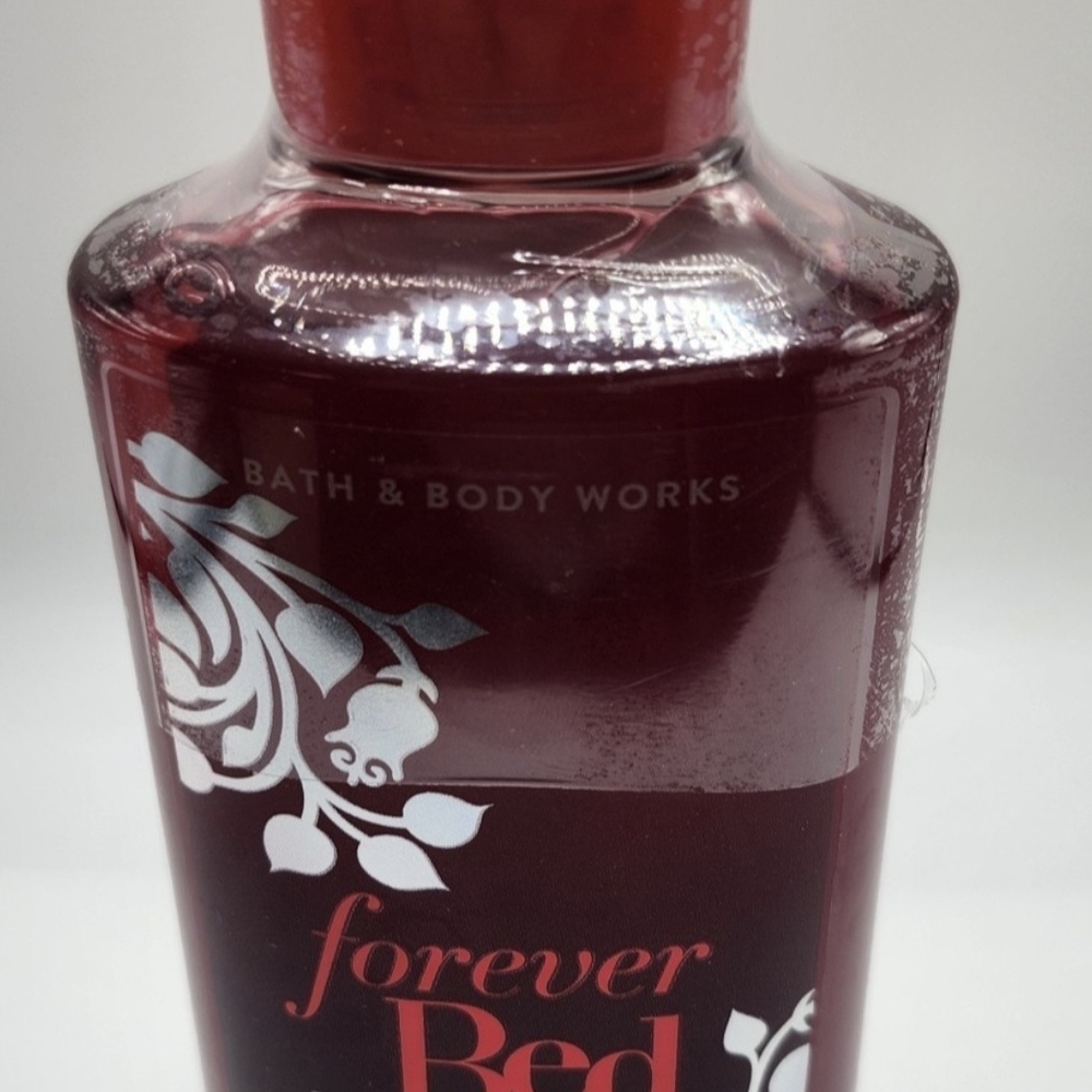 Bath & Body Works Bundle ~ FOREVER RED VANILLA RUM ~ Shea Butter & Hyaluronic!! - Picture 2 of 4